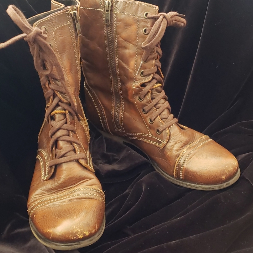 Steve madden boots - Picture 1 of 4